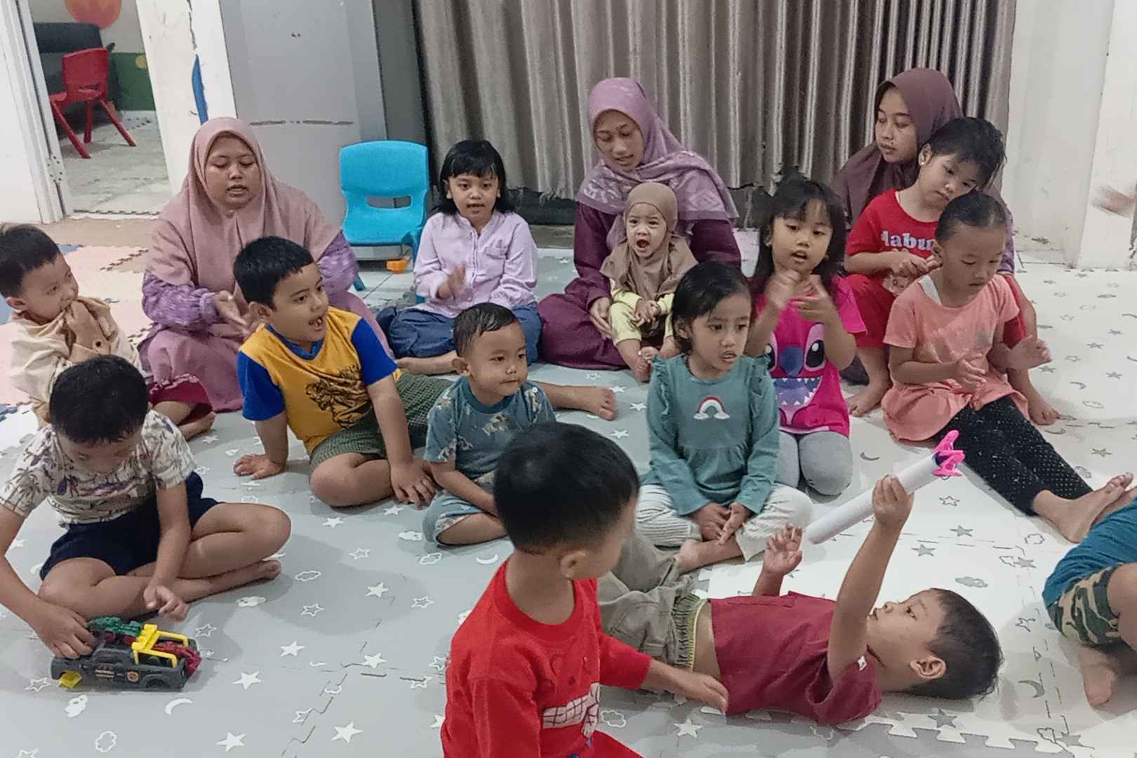 Daycare Mingguan